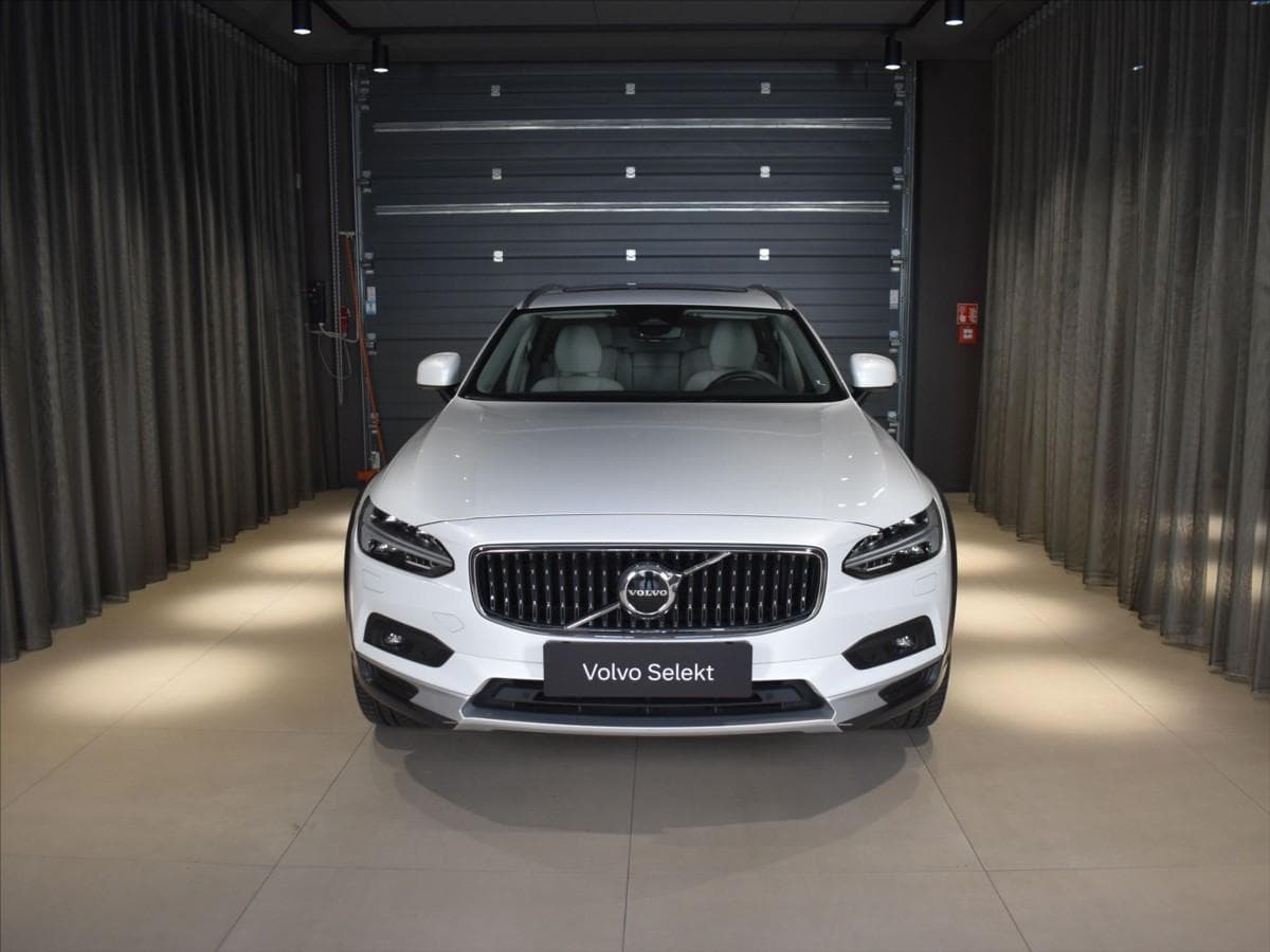 2021 Volvo V90 - 7