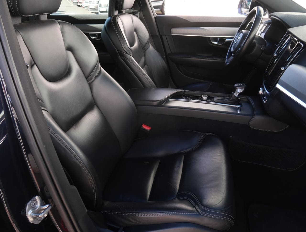 2016 Volvo V90 - 18