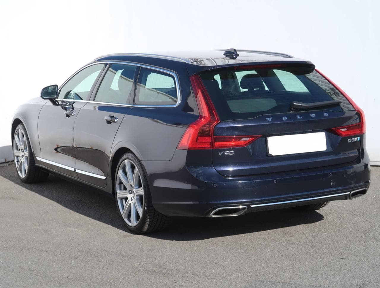 2016 Volvo V90 - 6