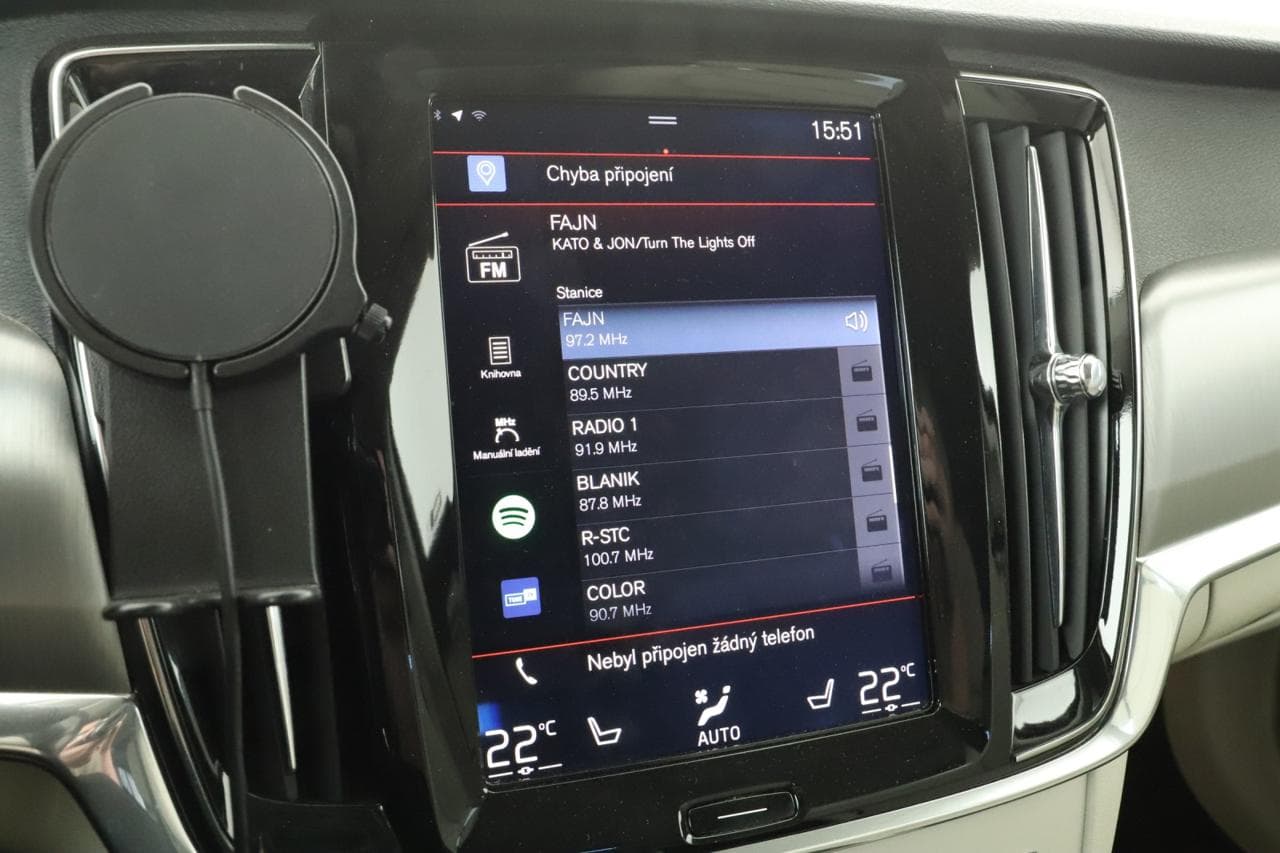 2017 Volvo V90 - 15