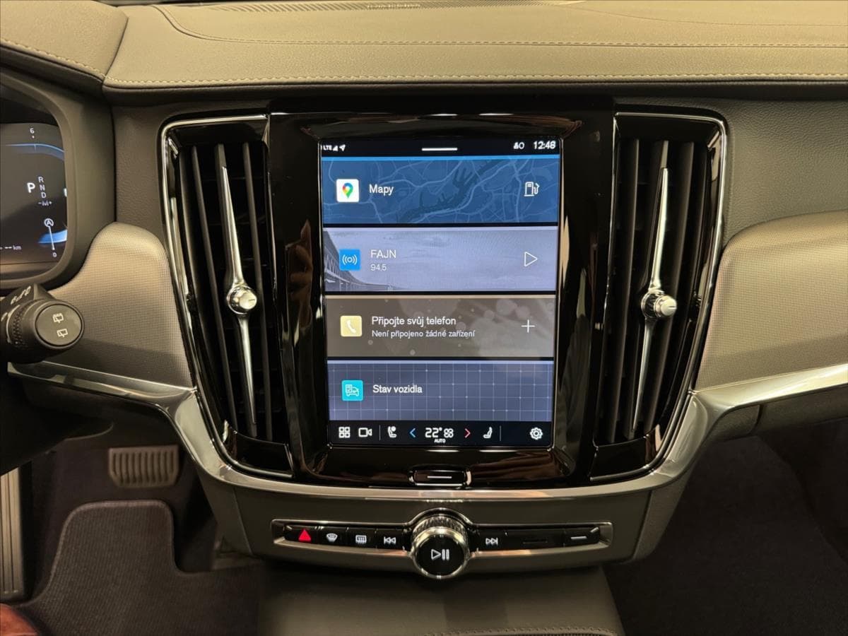 2023 Volvo V90 - 9