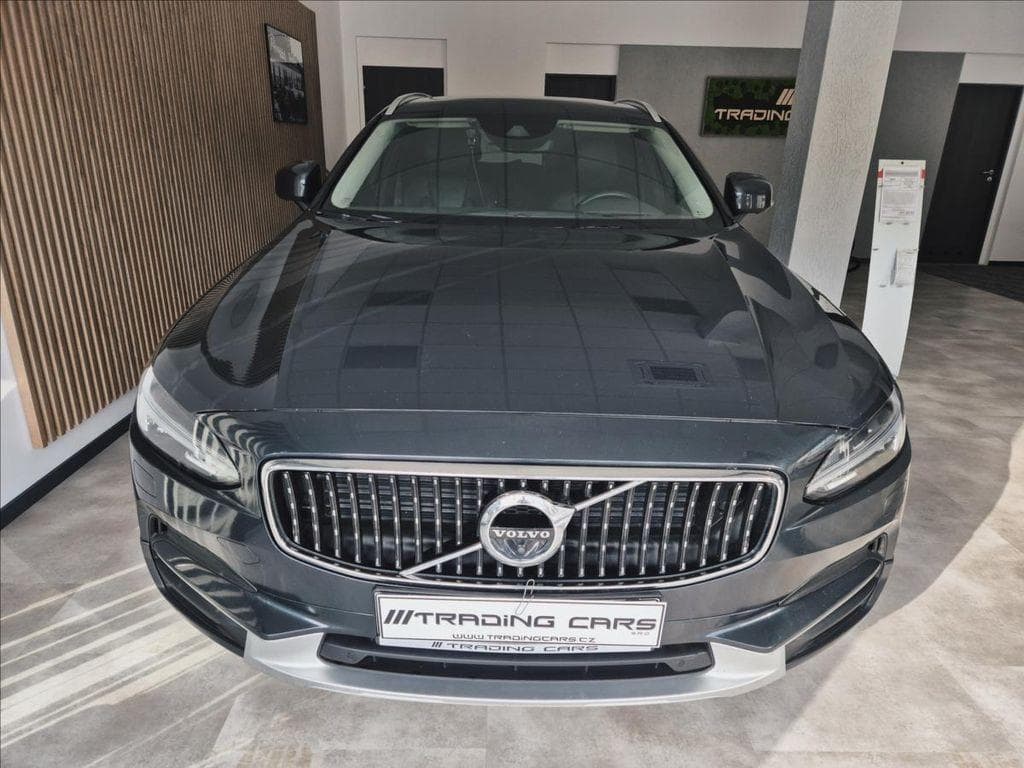 2020 Volvo V90 - 2