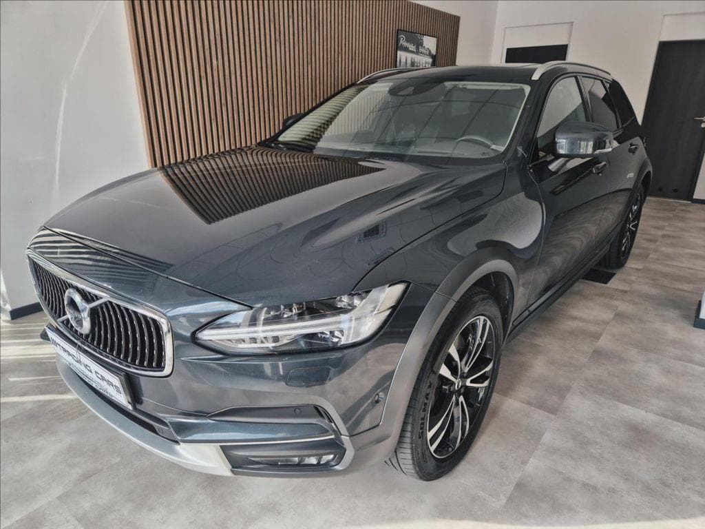 2020 Volvo V90 - 3