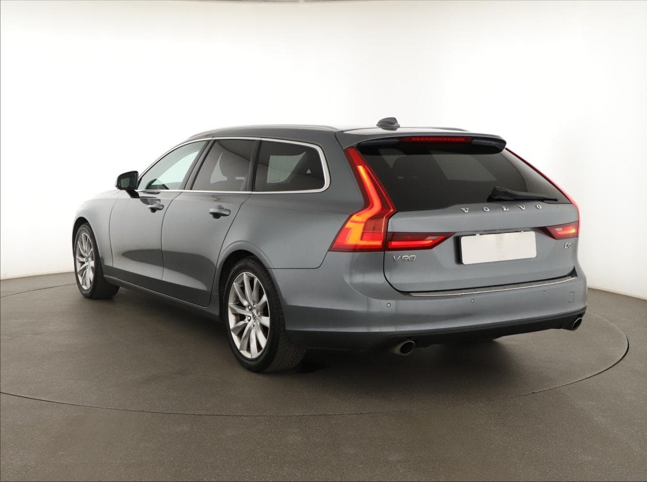 2018 Volvo V90 - 5