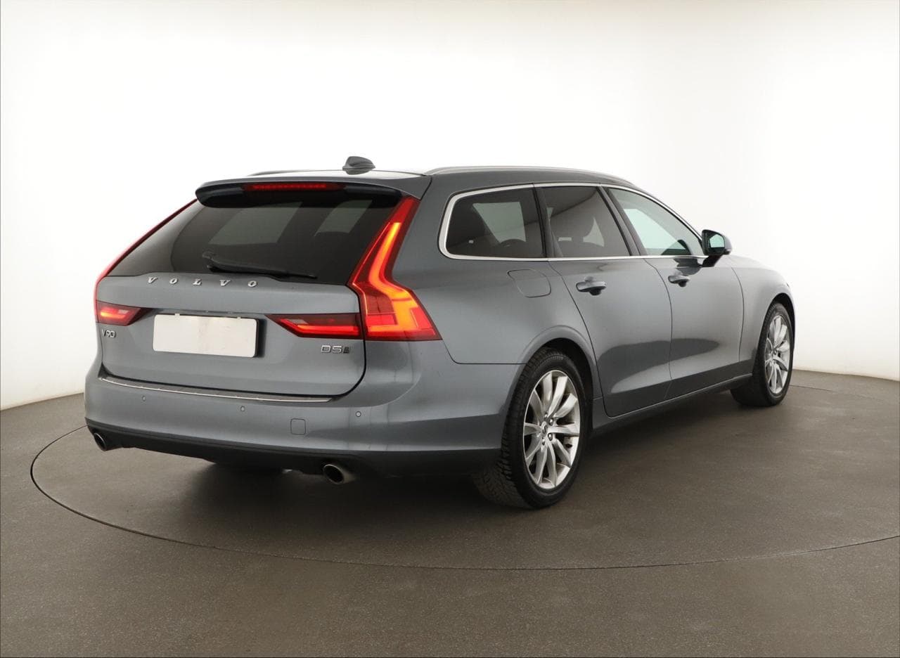 2018 Volvo V90 - 7