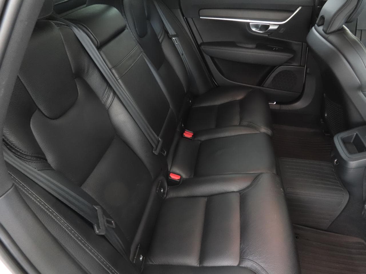 2018 Volvo V90 - 20