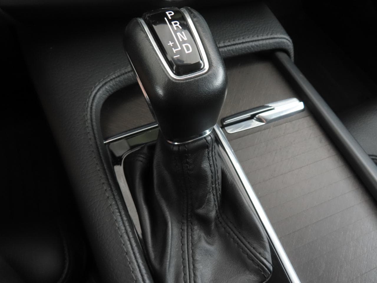 2018 Volvo V90 - 27