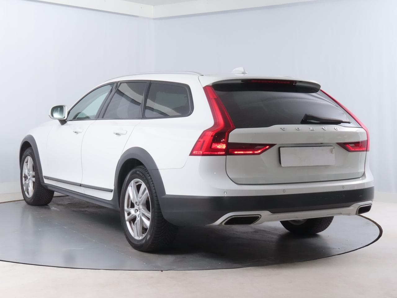 2018 Volvo V90 - 5