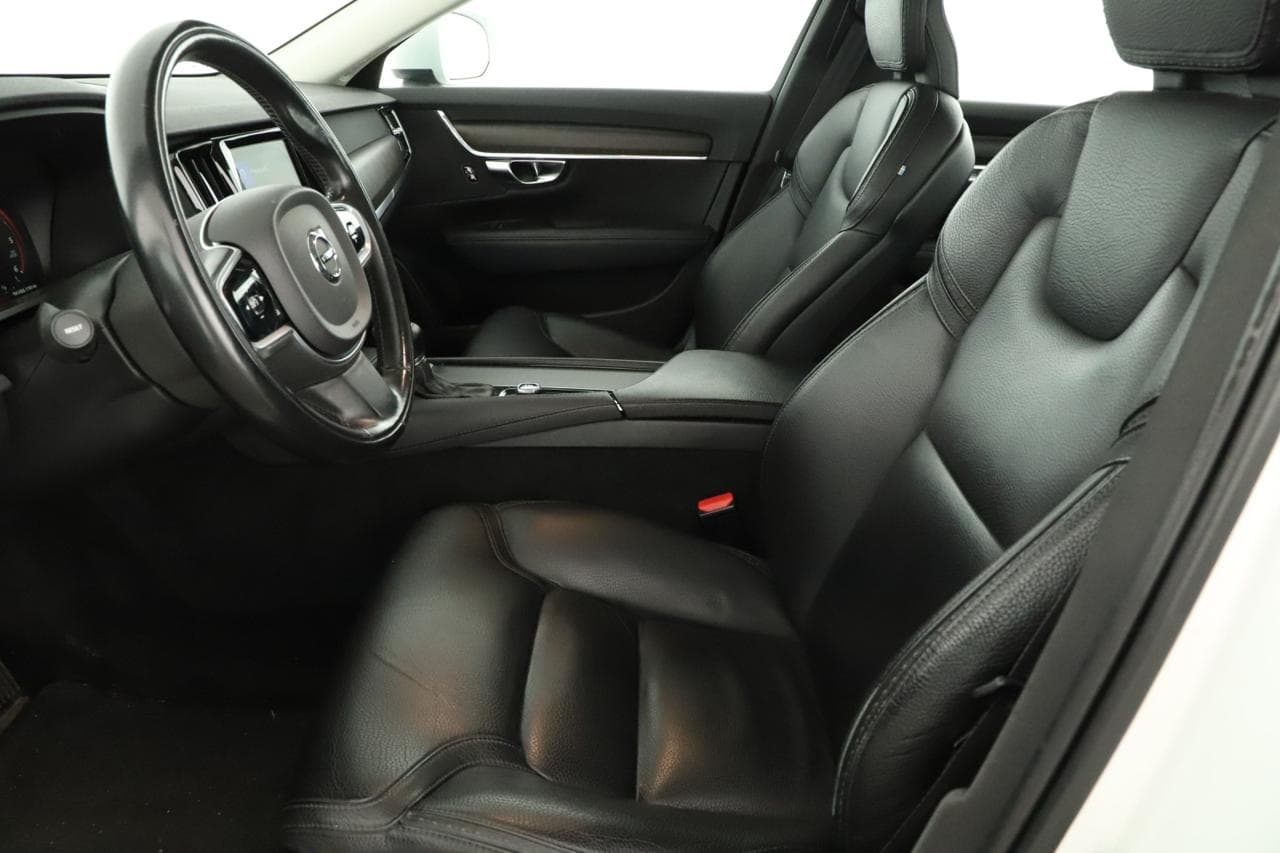 2019 Volvo V90 - 11
