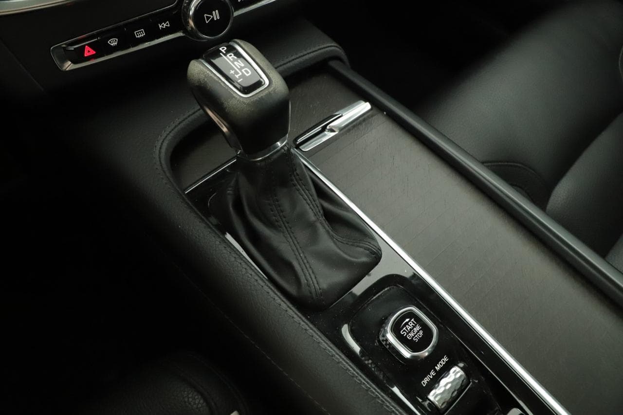 2019 Volvo V90 - 18