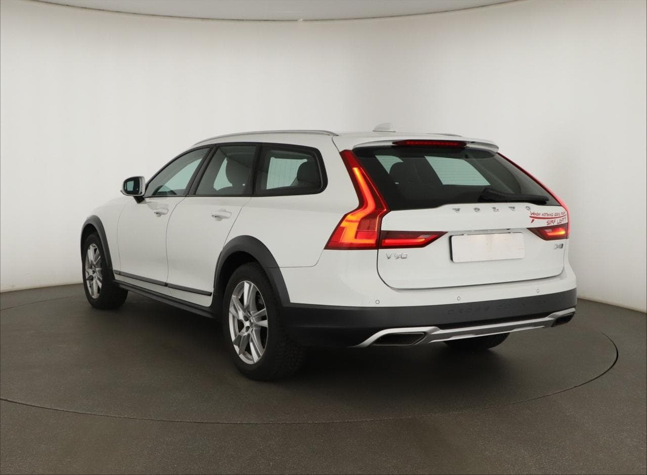 2019 Volvo V90 - 5