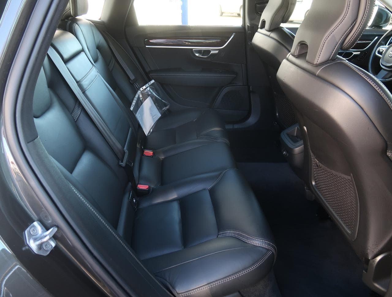 2019 Volvo V90 - 18