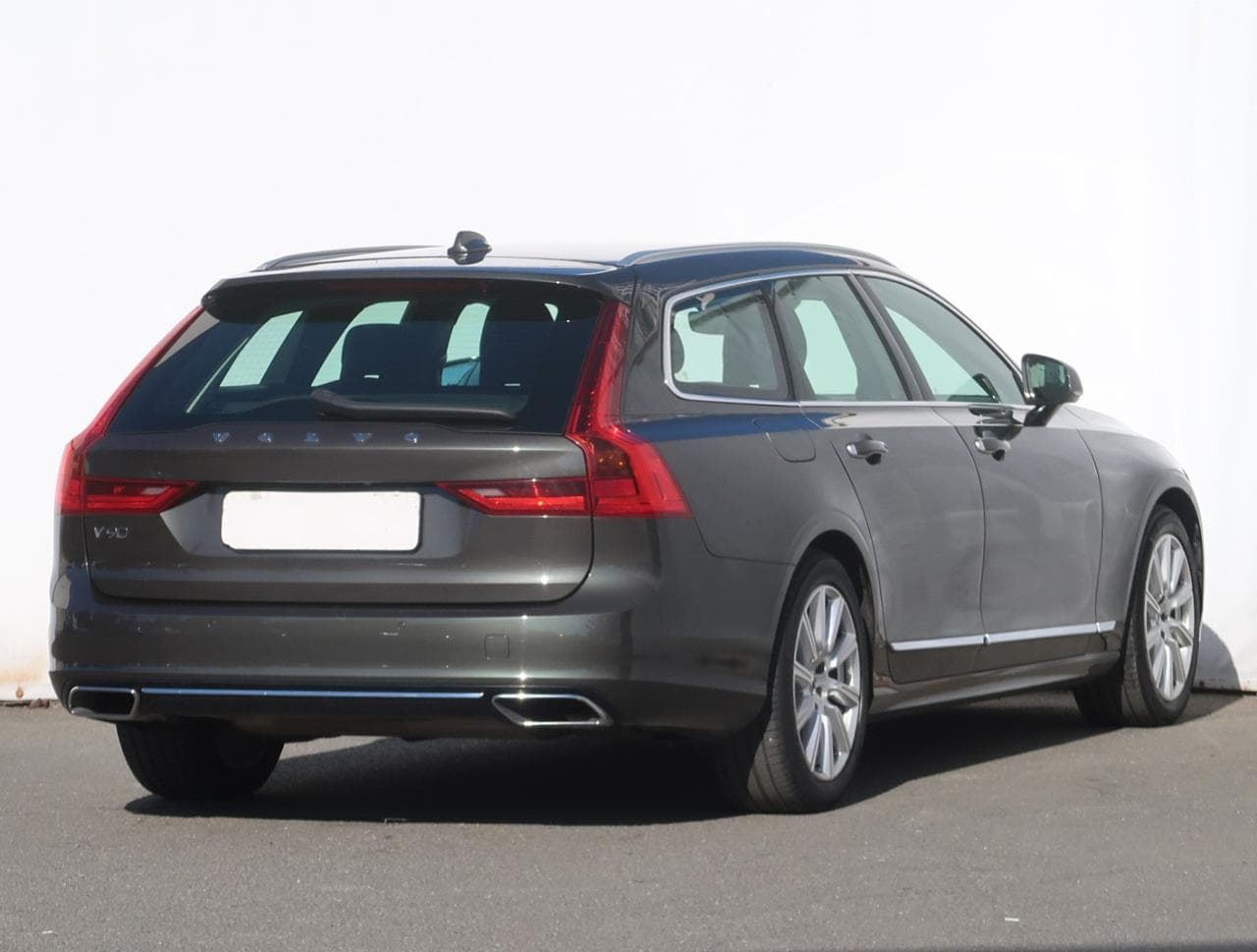 2019 Volvo V90 - 7