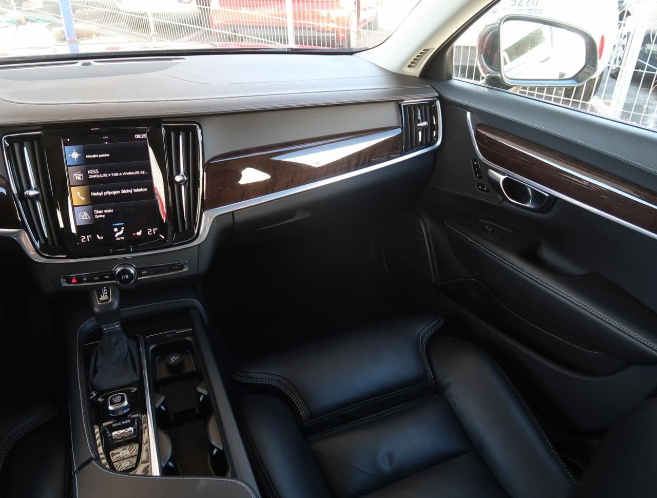 2019 Volvo V90 - 15