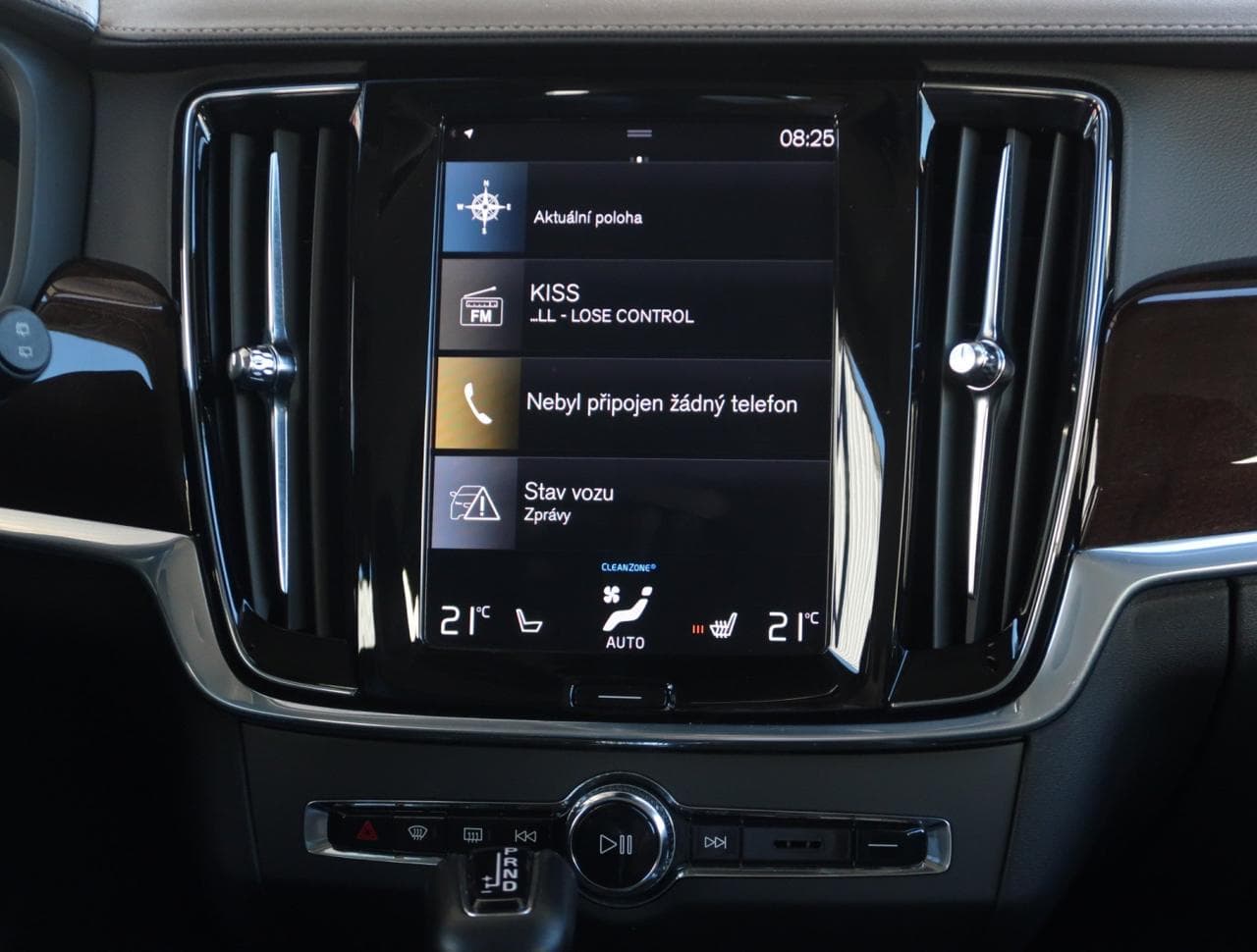 2019 Volvo V90 - 28