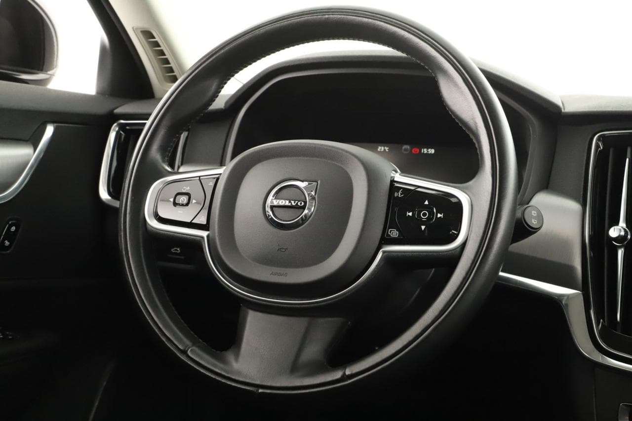 2018 Volvo V90 - 14