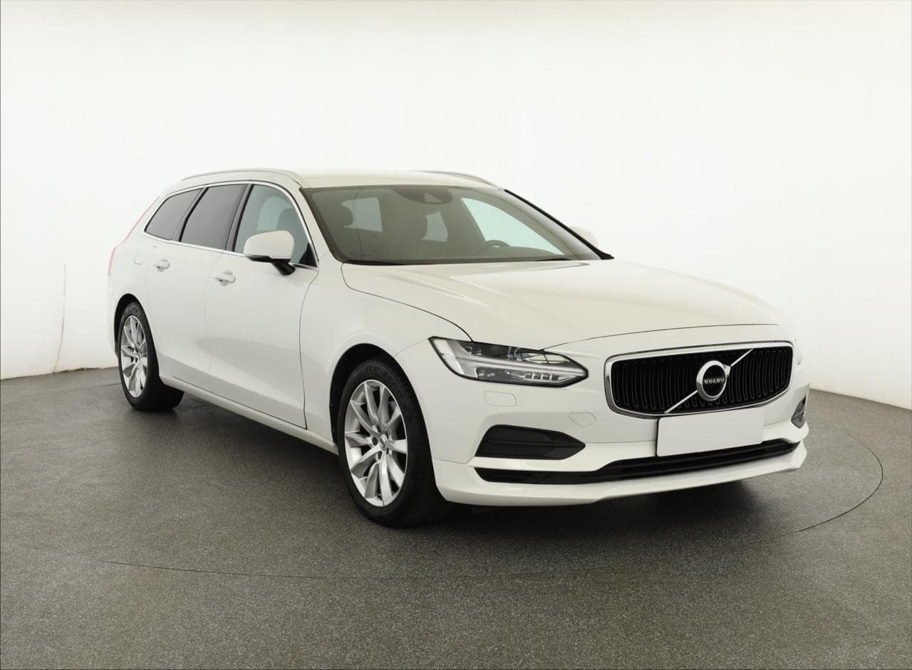 2017 Volvo V90