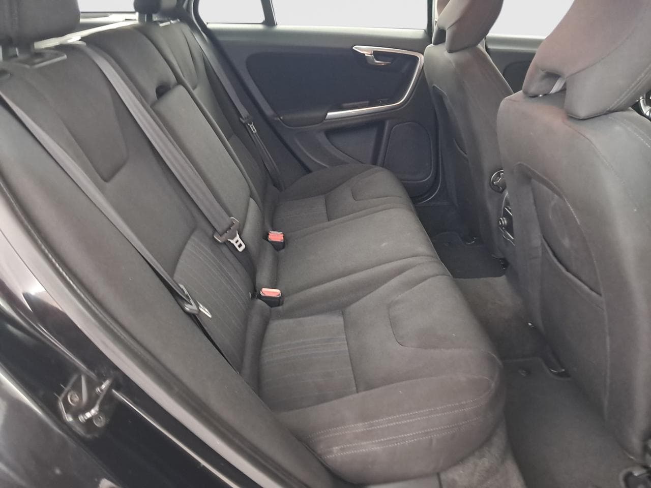 2011 Volvo V60 - 13