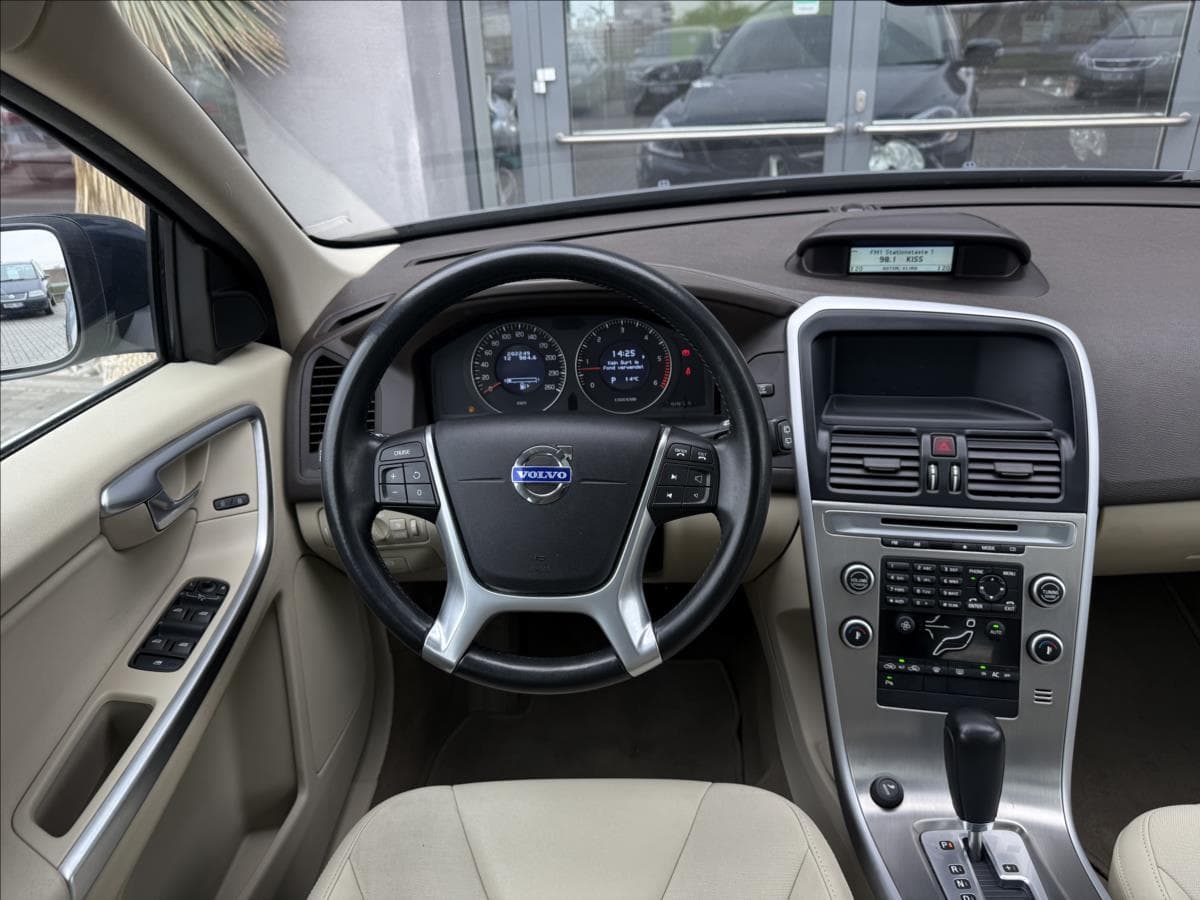 2009 Volvo XC60 - 13