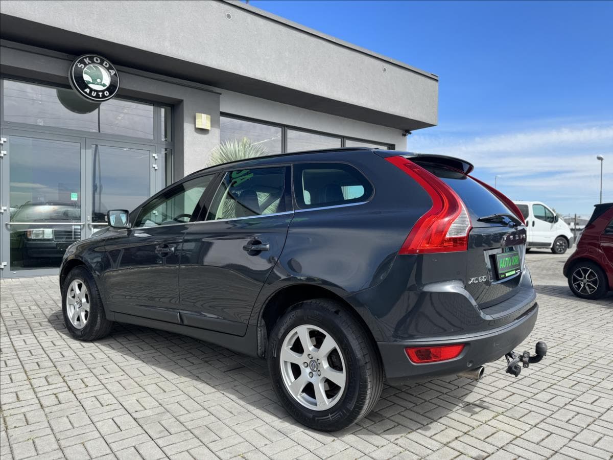 2011 Volvo XC60 - 8