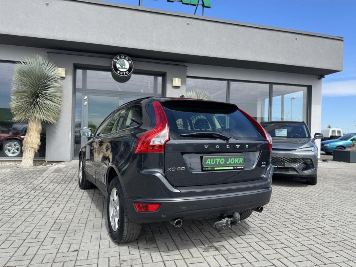 2011 Volvo XC60 - 7