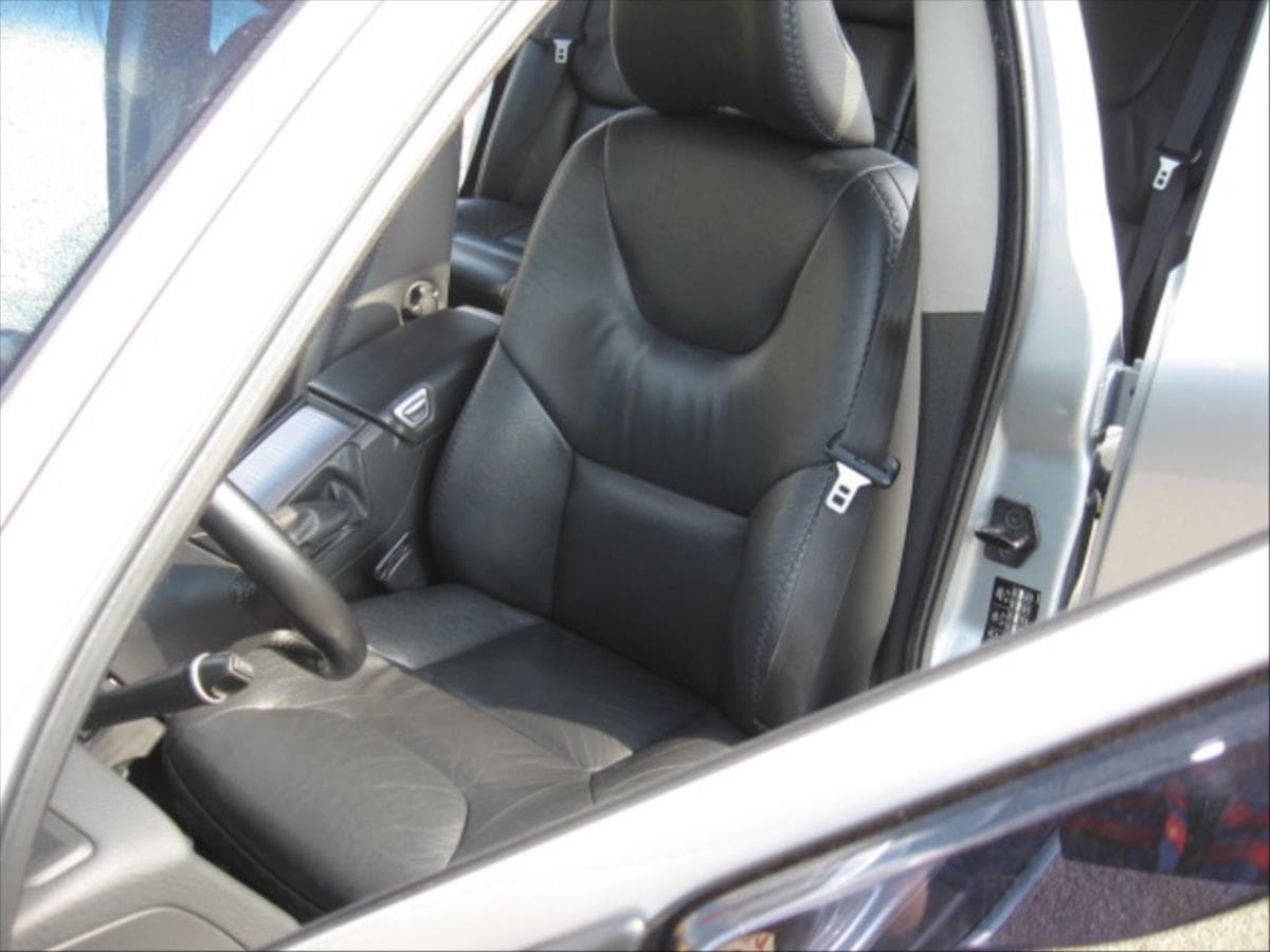 2007 Volvo Xc70 - 27