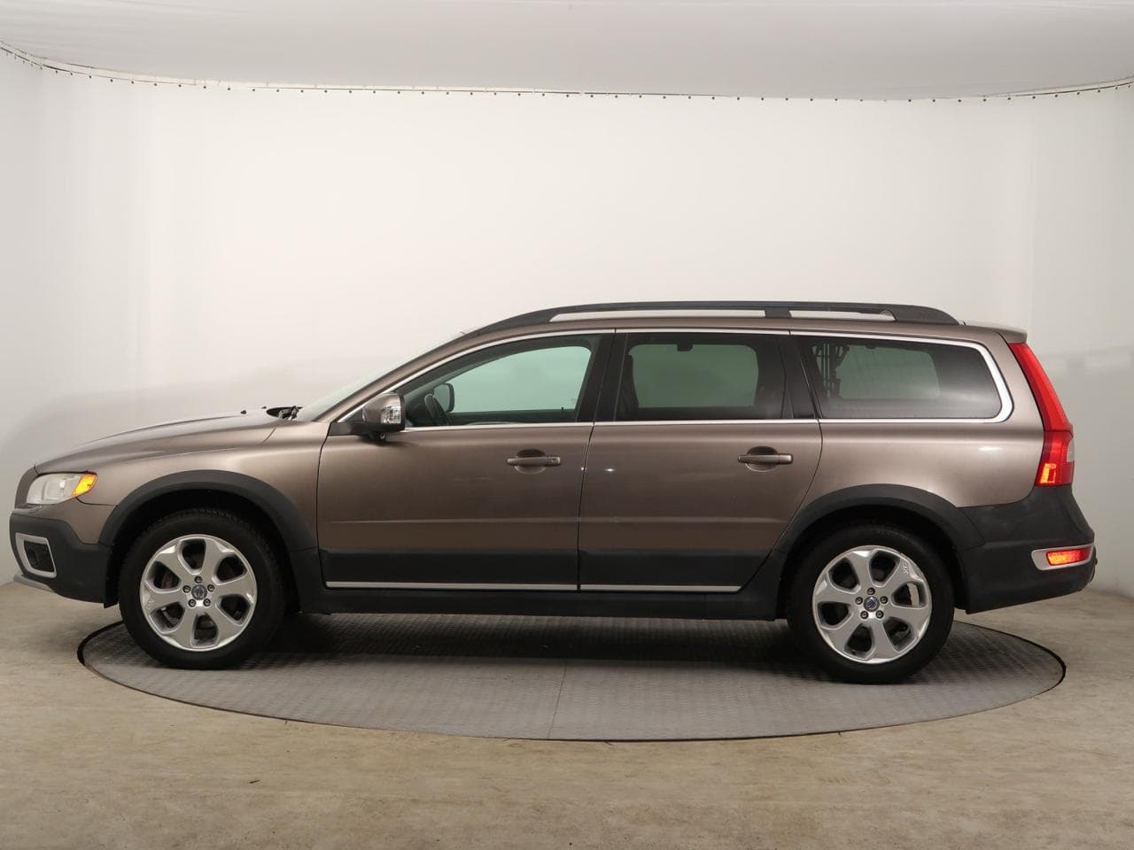 2011 Volvo XC70 - 14