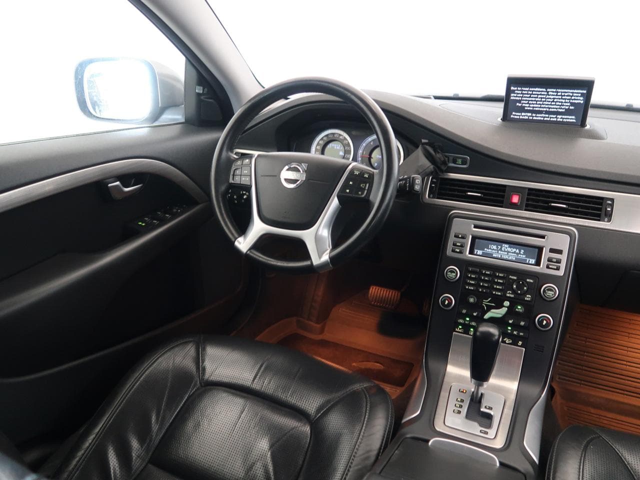 2011 Volvo XC70 - 16