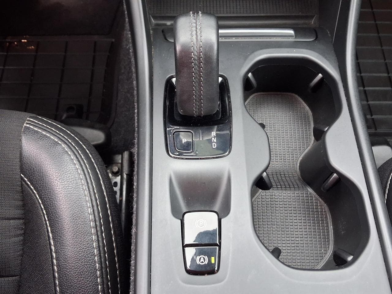 2020 Volvo XC40 - 19