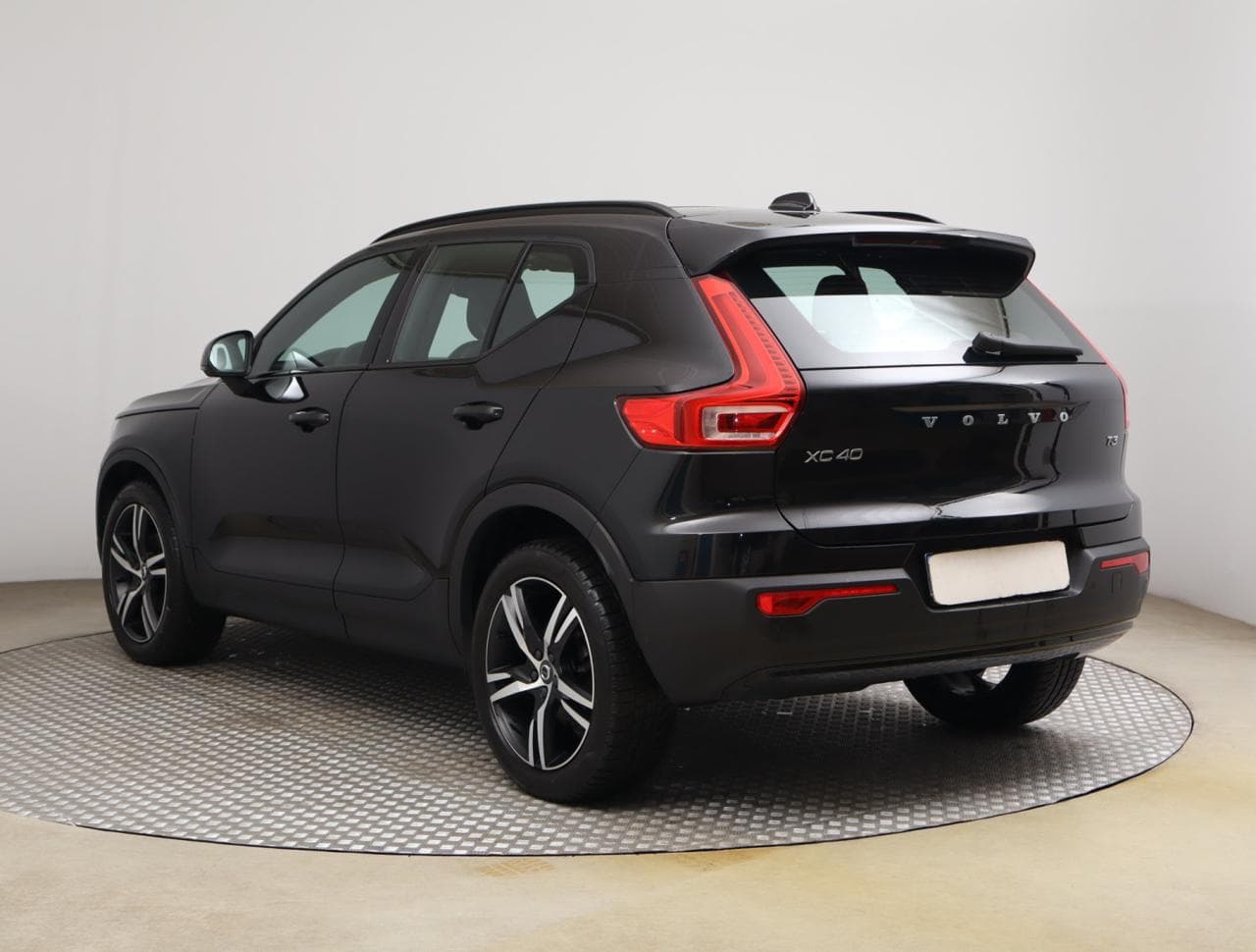 2021 Volvo Xc40 - 5