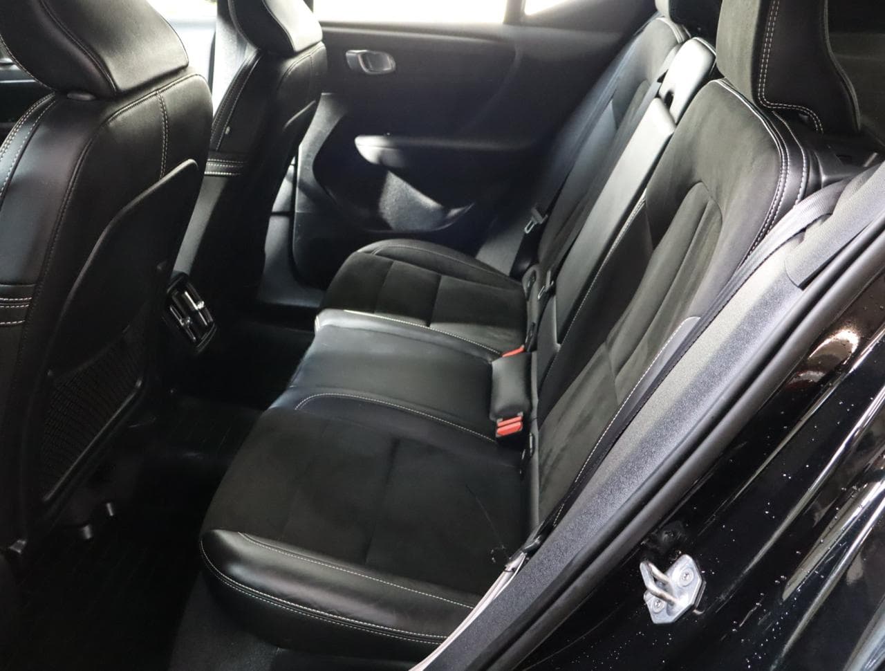 2021 Volvo Xc40 - 15