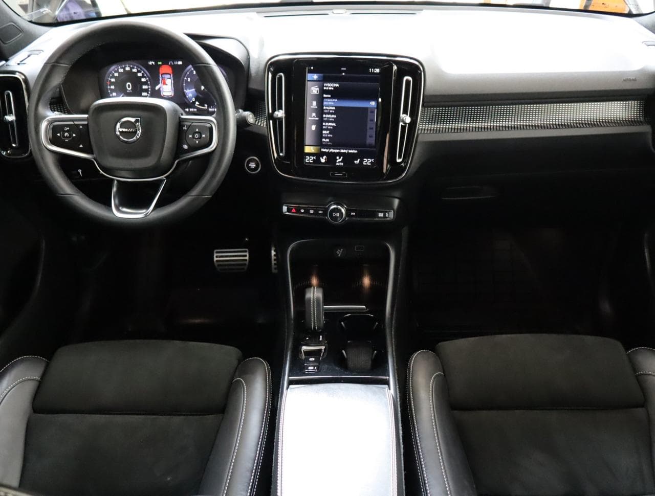 2021 Volvo Xc40 - 10