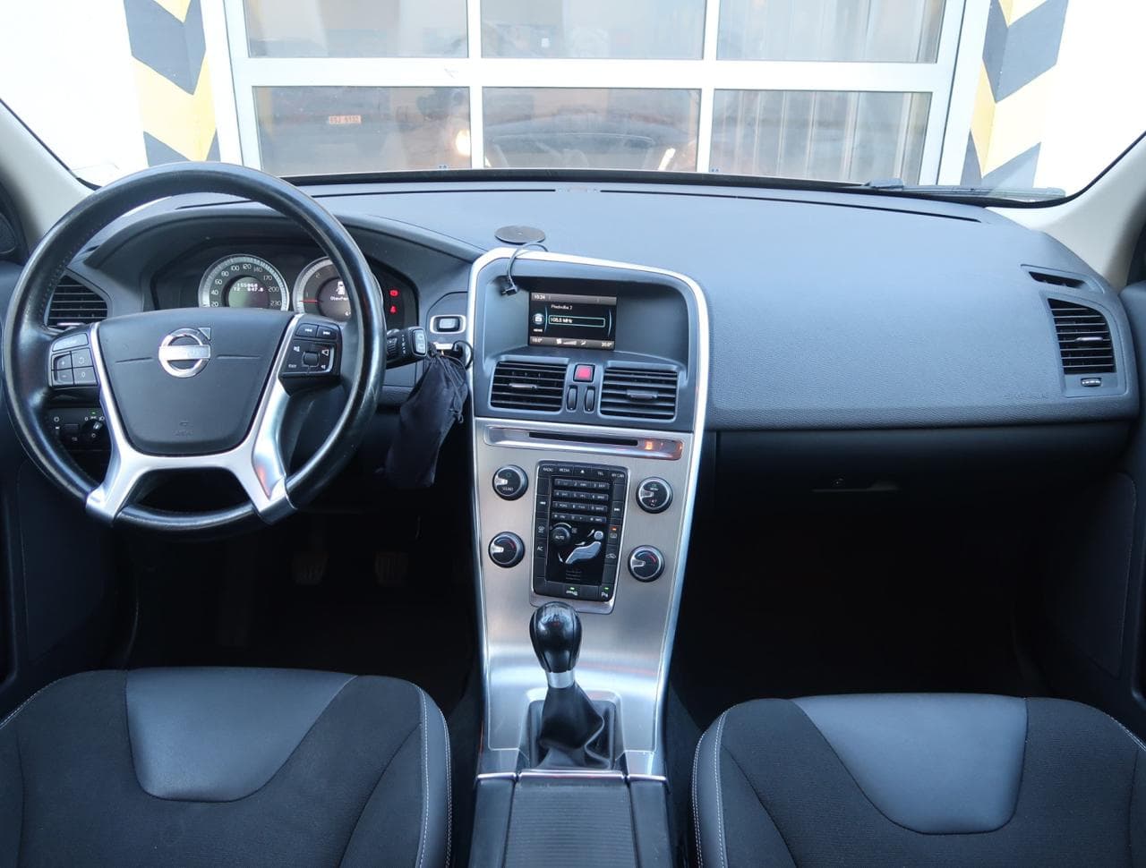 2012 Volvo XC60 - 10