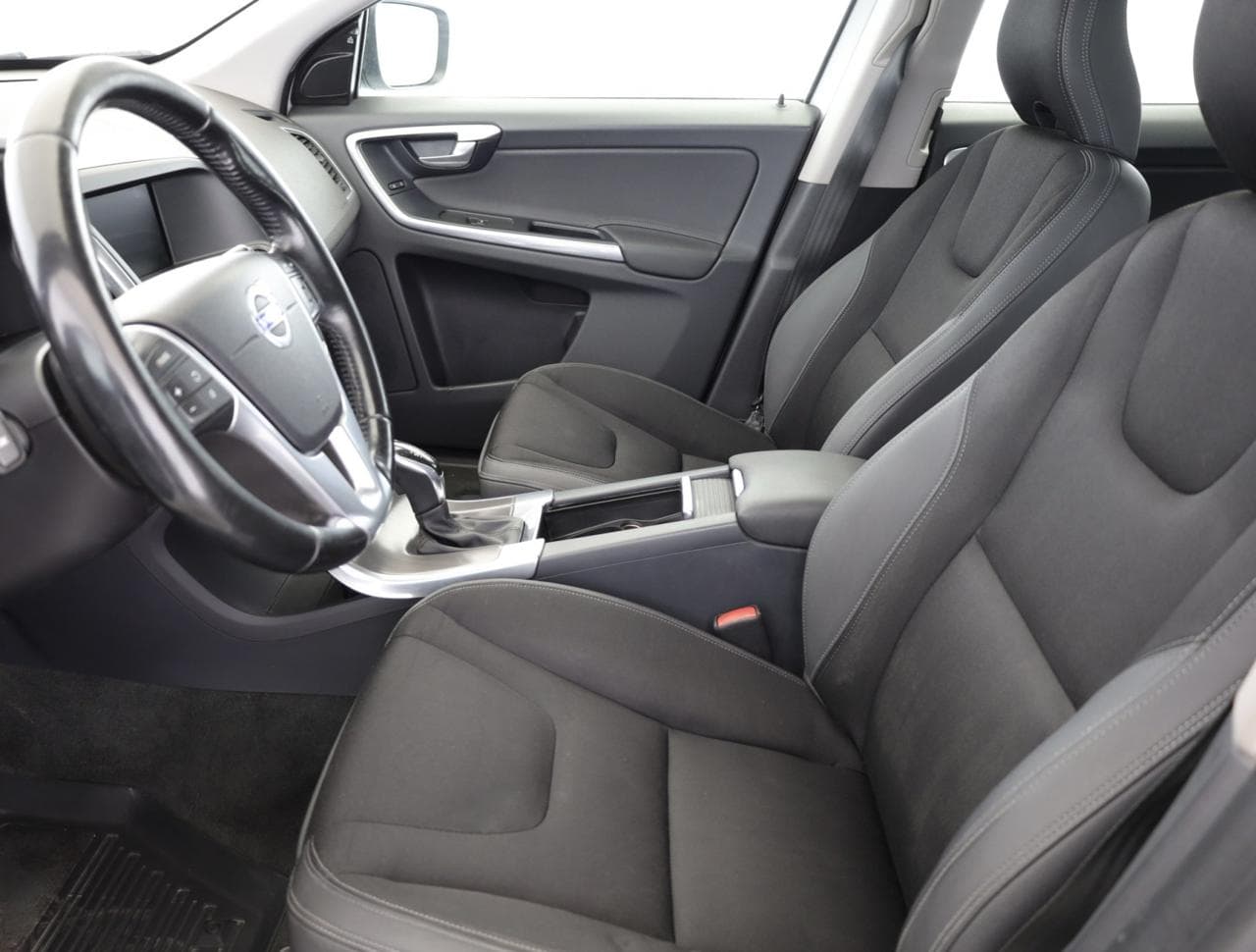 2015 Volvo Xc60 - 13