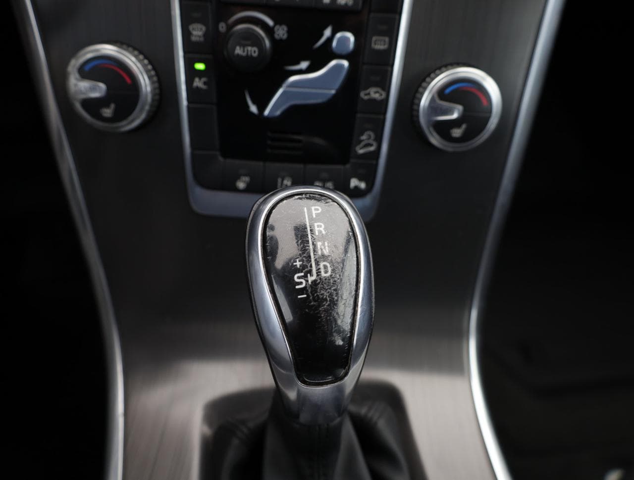 2015 Volvo Xc60 - 20