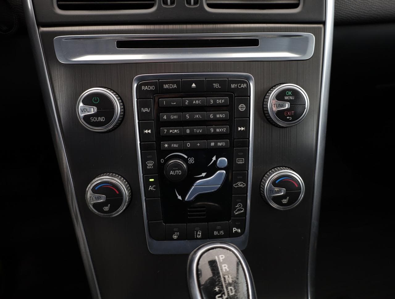 2015 Volvo Xc60 - 16