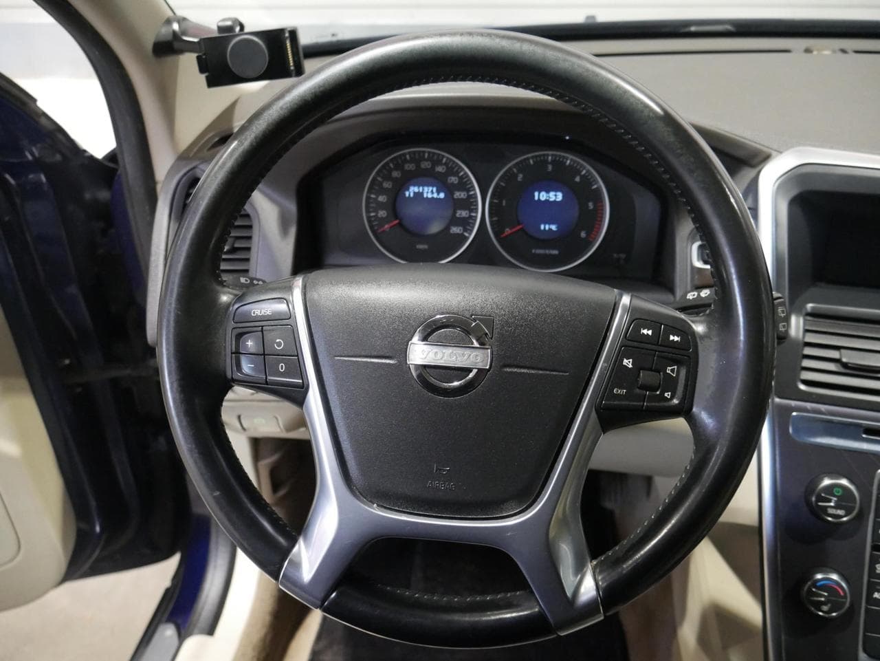 2013 Volvo XC60 - 12