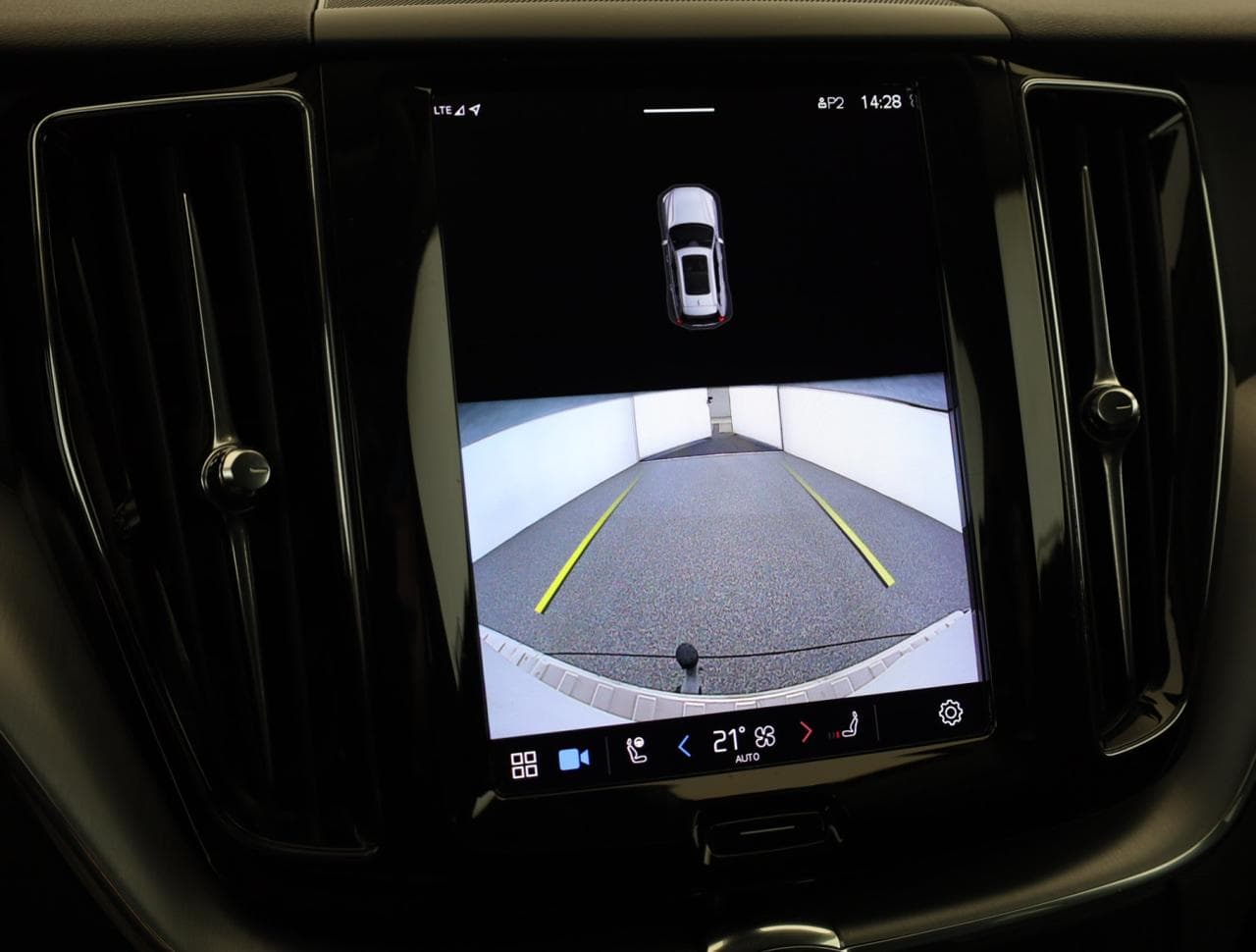 2021 Volvo Xc60 - 18