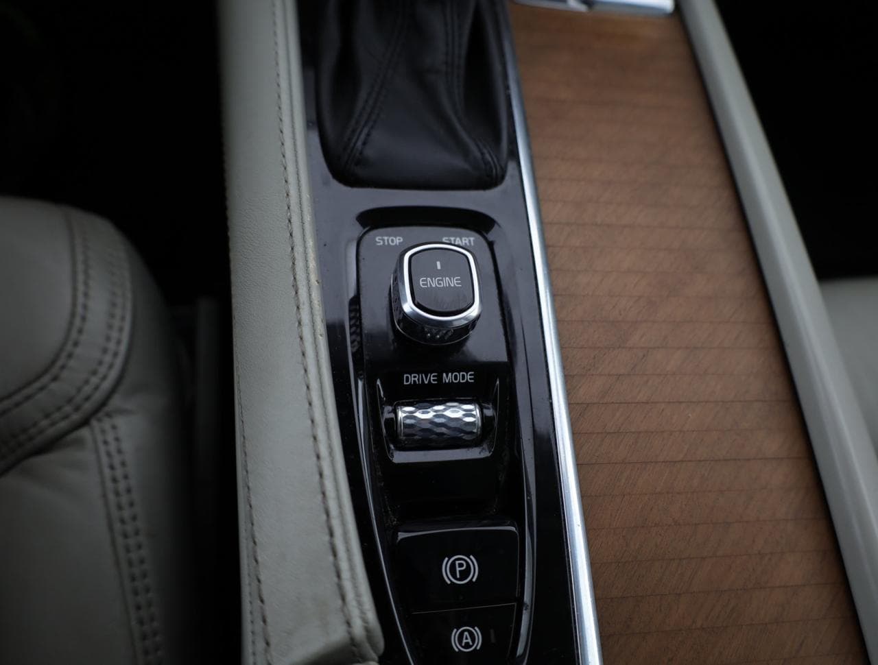 2015 Volvo XC90 - 20