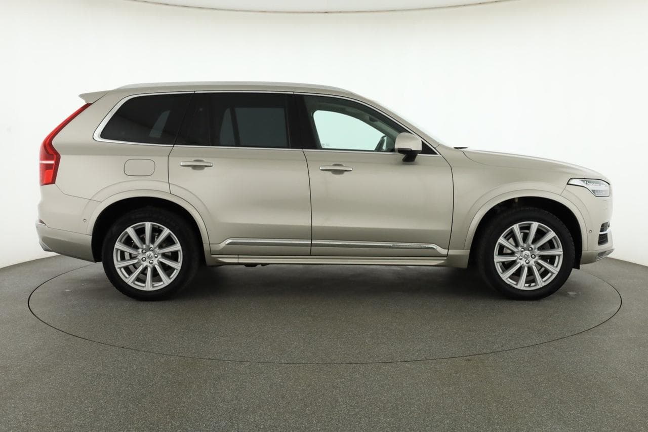 2015 Volvo XC90 - 8