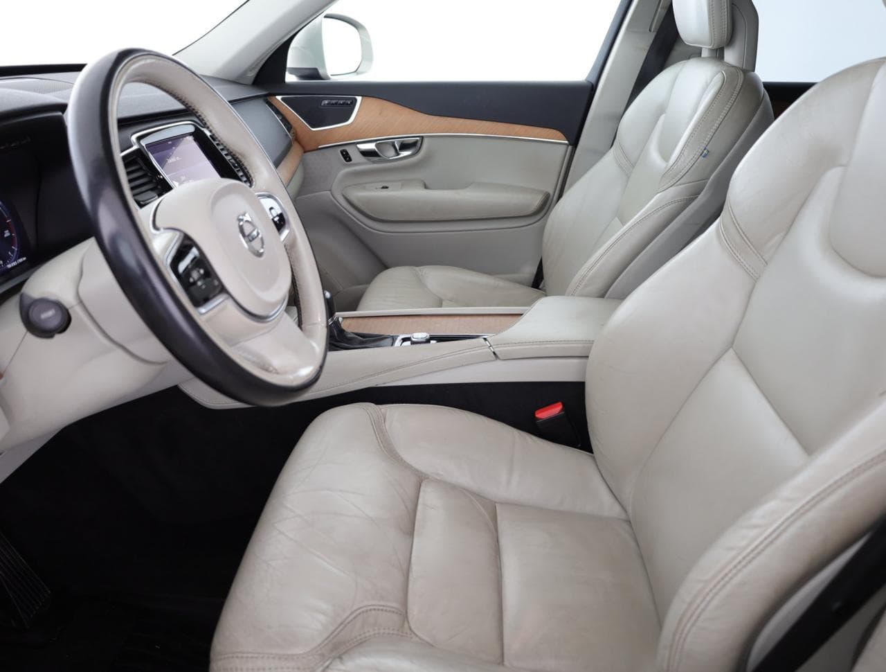 2015 Volvo XC90 - 13