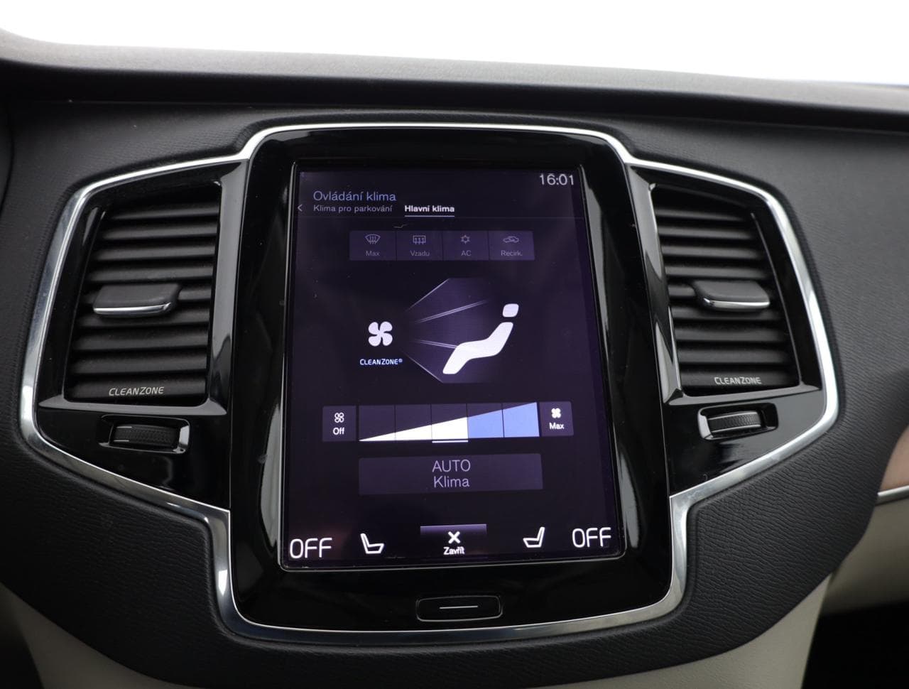 2015 Volvo XC90 - 18