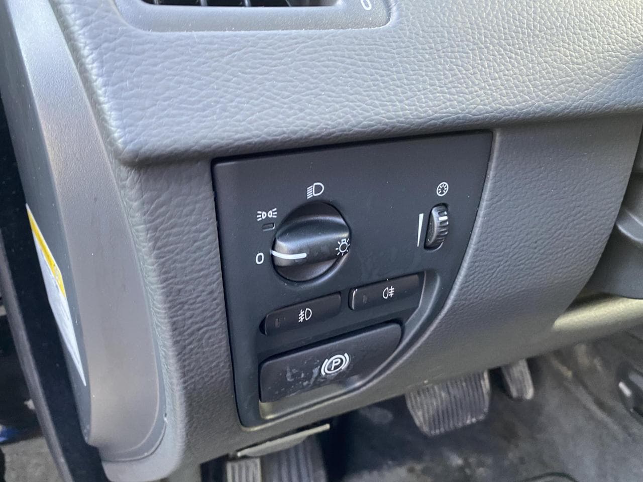 2005 Volvo XC90 - 15