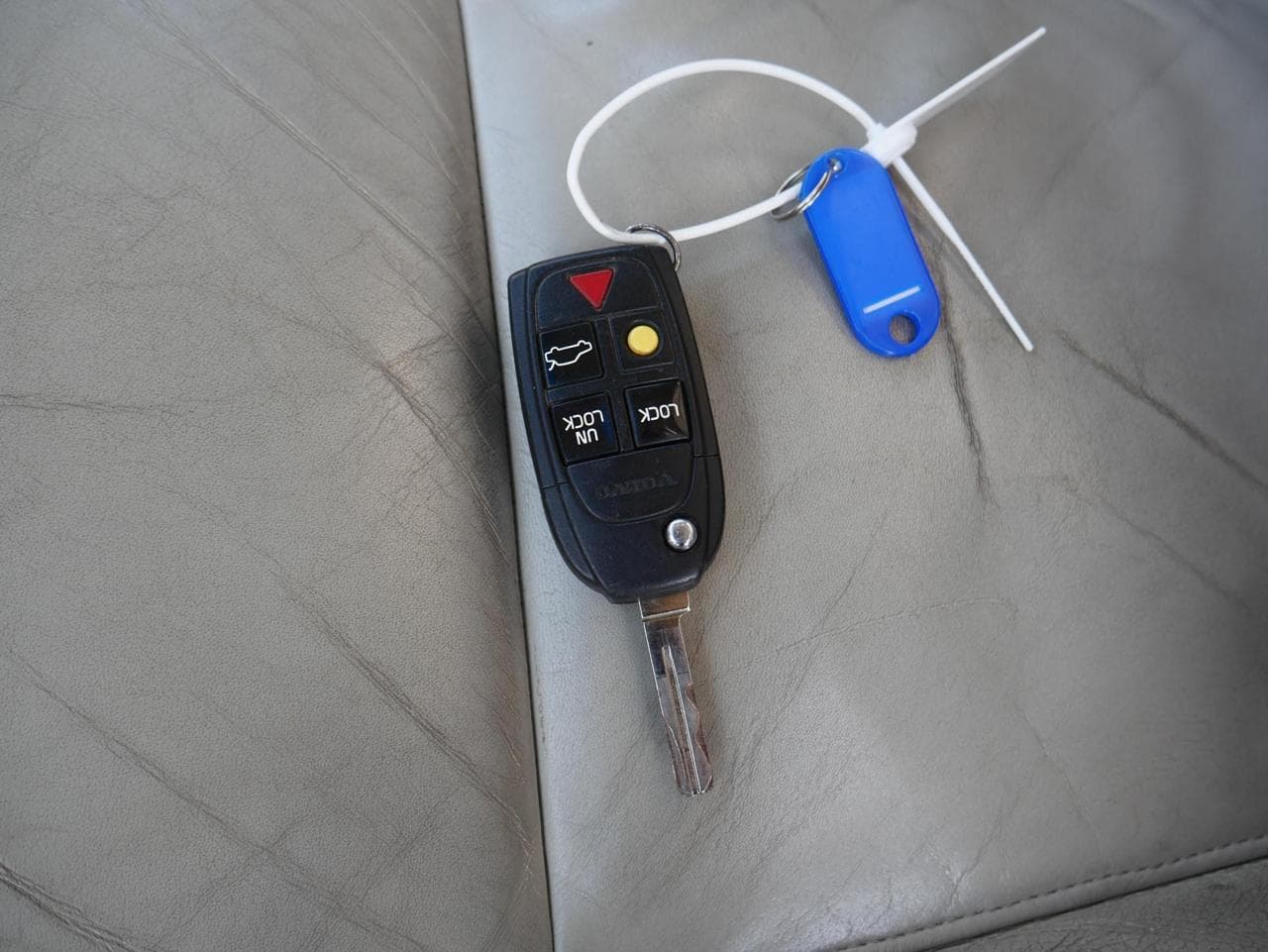 2004 Volvo Xc90 - 18