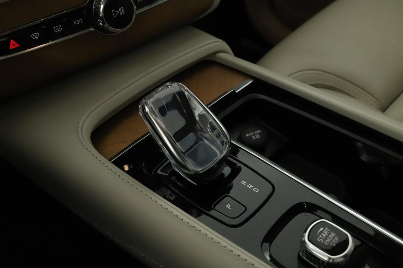 2019 Volvo Xc90 - 16