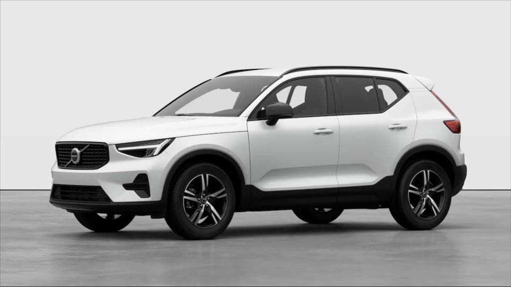 Volvo XC40 2,0   B4 PLUS DARK SUV