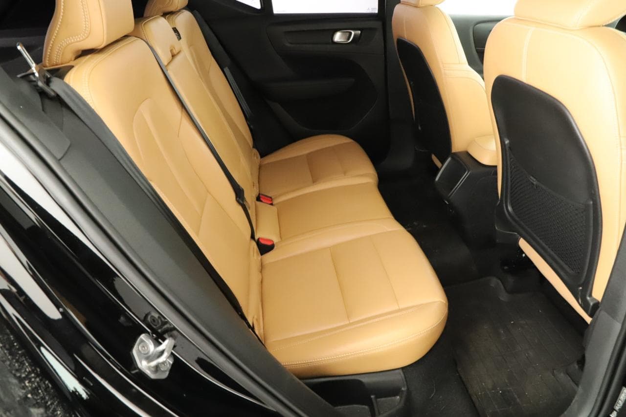 2018 Volvo XC40 - 11