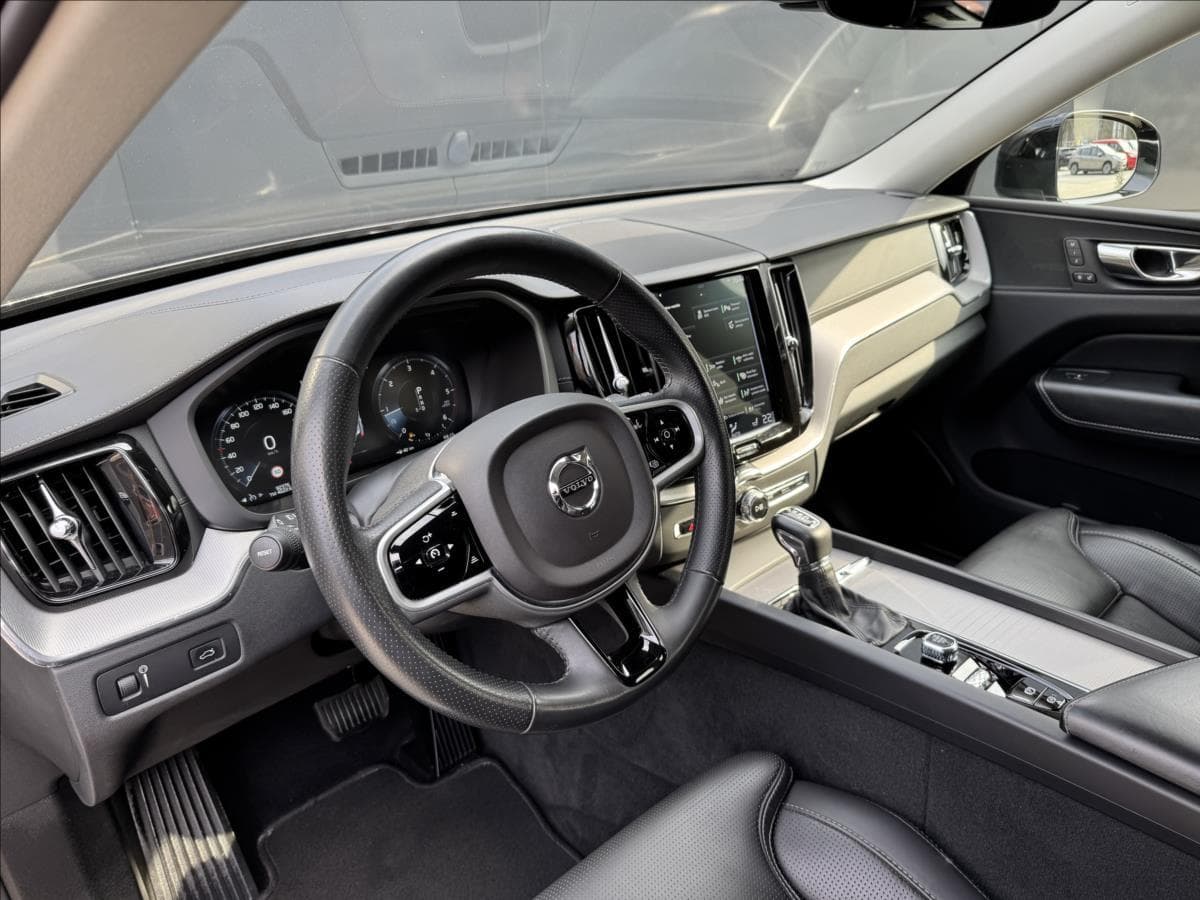 2018 Volvo Xc60 - 9