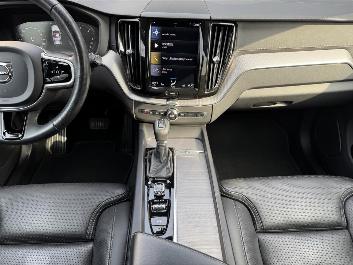 2018 Volvo Xc60 - 16