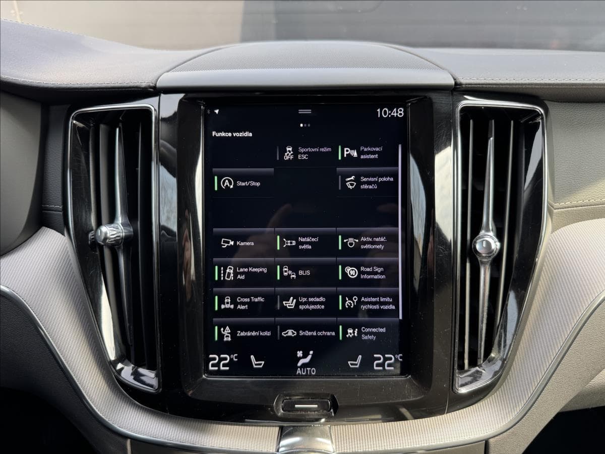 2018 Volvo Xc60 - 19